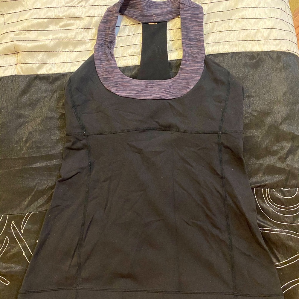 Lululemon scoop tank in size 6